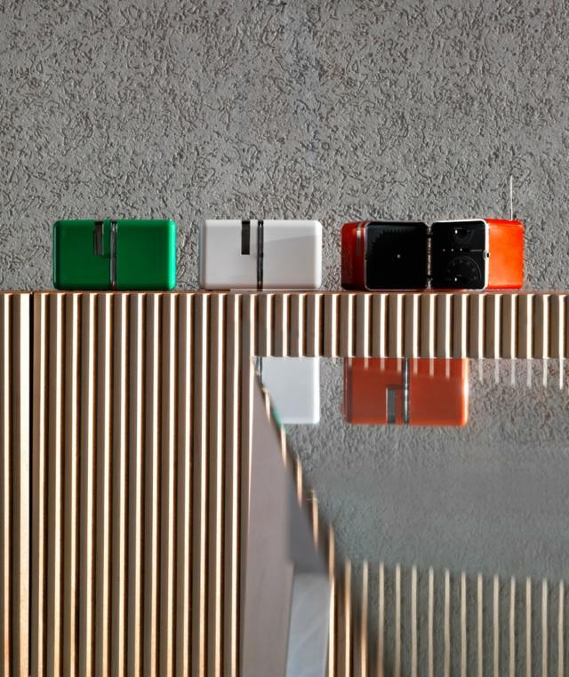 Living tilbehør farverigt relief-lignende overflade glasbord