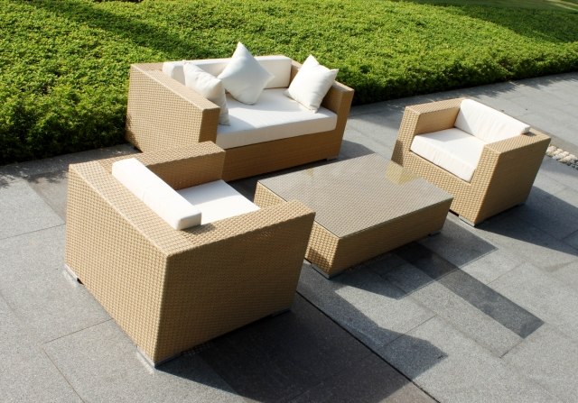 Siddegruppe til udendørs terrasse polyrattan lænestol sofabord