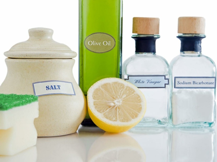 natur hjemmemedicin badekar rengøring salt eddike citron