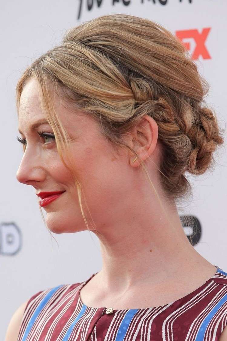 Dirndl-frisurer-fletning-bolle-judy-greer