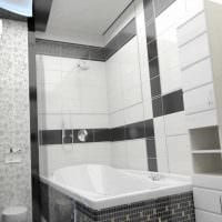 Option einer schönen Gestaltung eines weißen Badezimmerbildes
