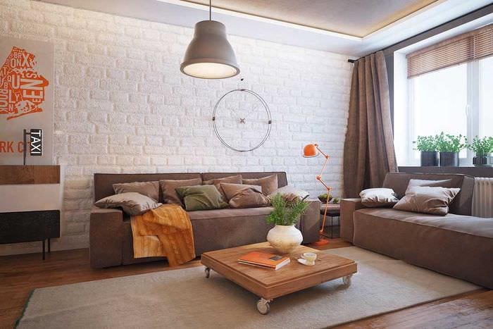 مثال على التصميم المشرق لغرفة المعيشة بمساحة 16 مترًا مربعًا