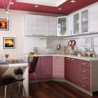 Beispiel für ein helles Kücheninterieur 13 m² Foto
