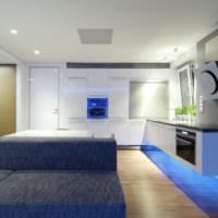Zónování kuchyně = obývací pokoj s osvětlením
