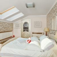 רעיונות לעיצוב חדר שינה בעליית הגג