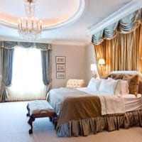 спалня в декор в класически стил снимка
