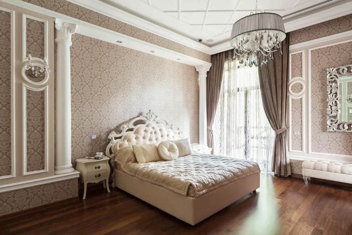 foto av ett sovrum i klassisk stil