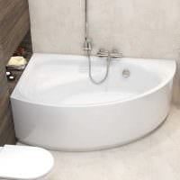 רעיון עיצוב אמבטיה מודרני עם תמונת אמבטיה פינתית