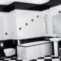 επιλογή ενός όμορφου σχεδιασμού μπάνιου σε ασπρόμαυρη φωτογραφία