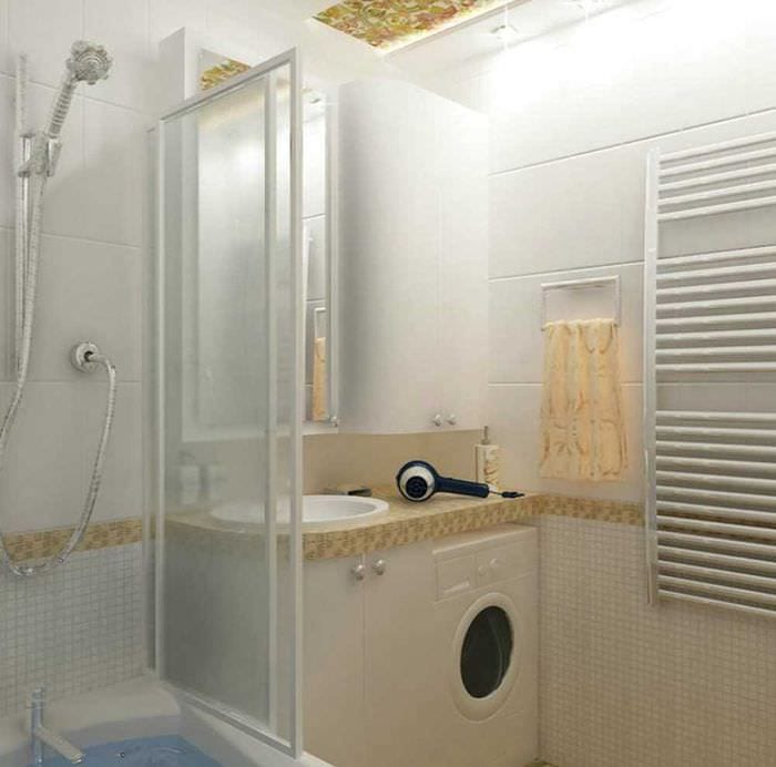 vaihtoehto moderniksi kylpyhuoneen sisustukseksi 2,5 neliömetriä