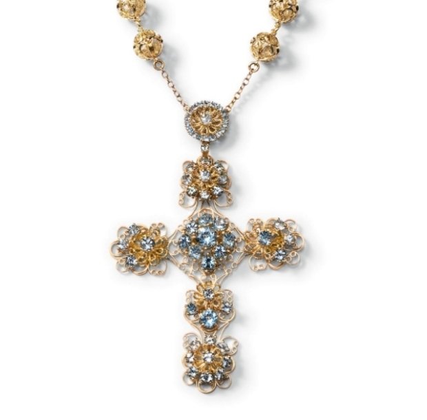 Halskæde-med-vedhæng-smykker-Dolce- & Gabbana-akvamarin-facetsnit