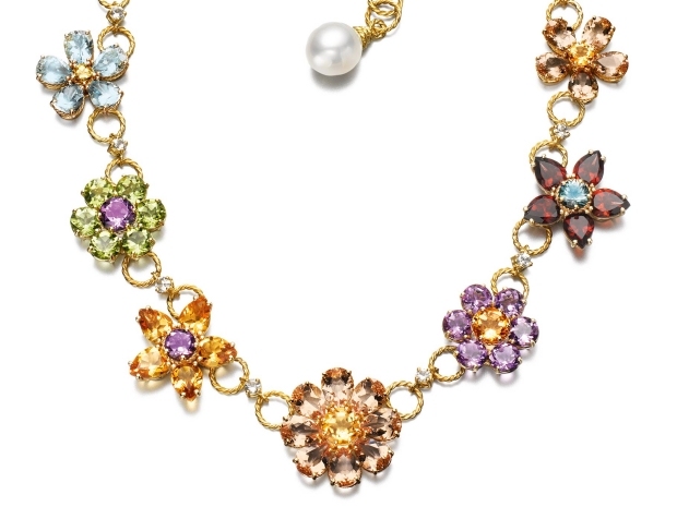 Luksuriøs-halskæde-halskæde-dolce-gabbana-blomst-form-forskellige-ædelstene-perler