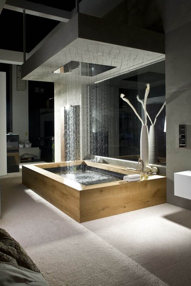 brusebad-ideer-badeværelse-regnbruser-badekar-moderne-design-glas væg tæppe