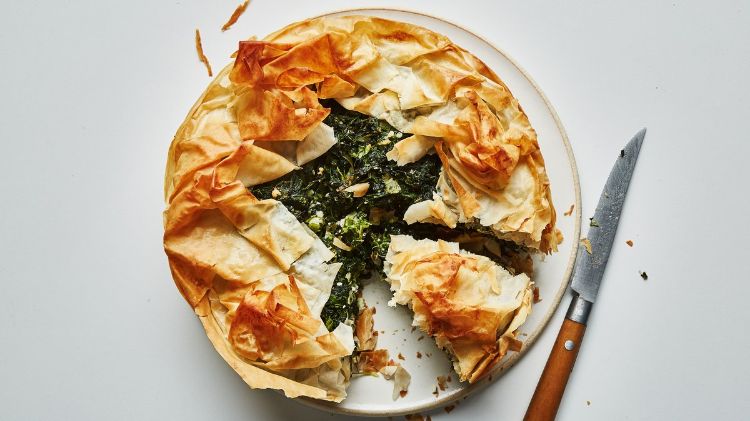 selv at forberede græske opskrifter simpelthen lækkert traditionelt køkken spinat spanakopita