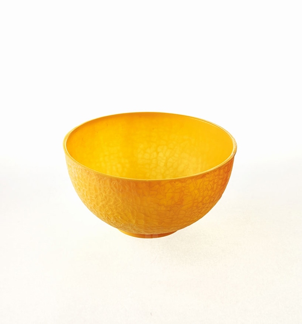 orange skål designerbestik til engangsbrug lavet af bioplast
