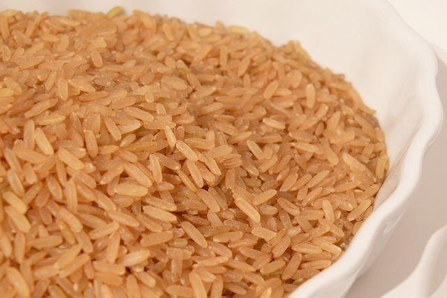 brune ris kartofler tilladt under detox -diæt uden at indtage salt