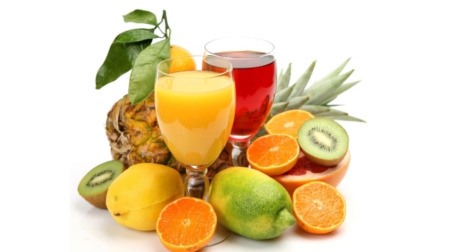 Forbered dine egne frugtsaft sunde spise citrusfrugter