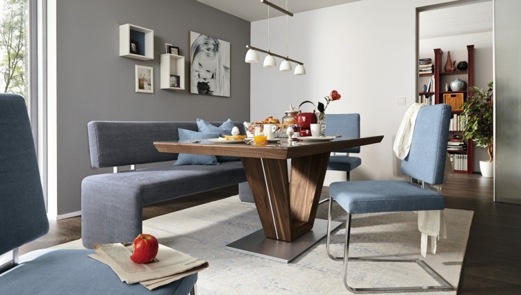 spisestue møbler blå-grå-farve-stole-bænk-moderne-spisebord-form