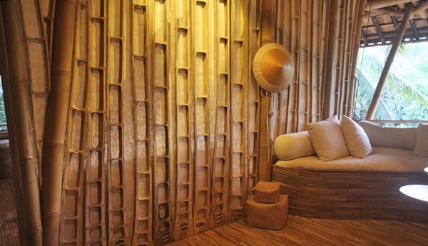 bambus-hus-væg-design-kreativ