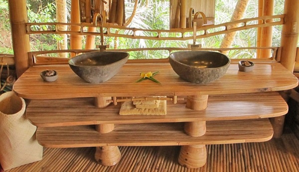 bambus-hus-grøn-landsby-bali-vask