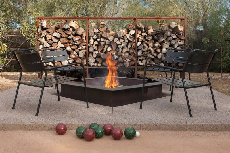 Brandskål-havepejs design-corten stål-træ opbevaring