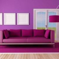 светло лилава снимка на спалня в стил диван