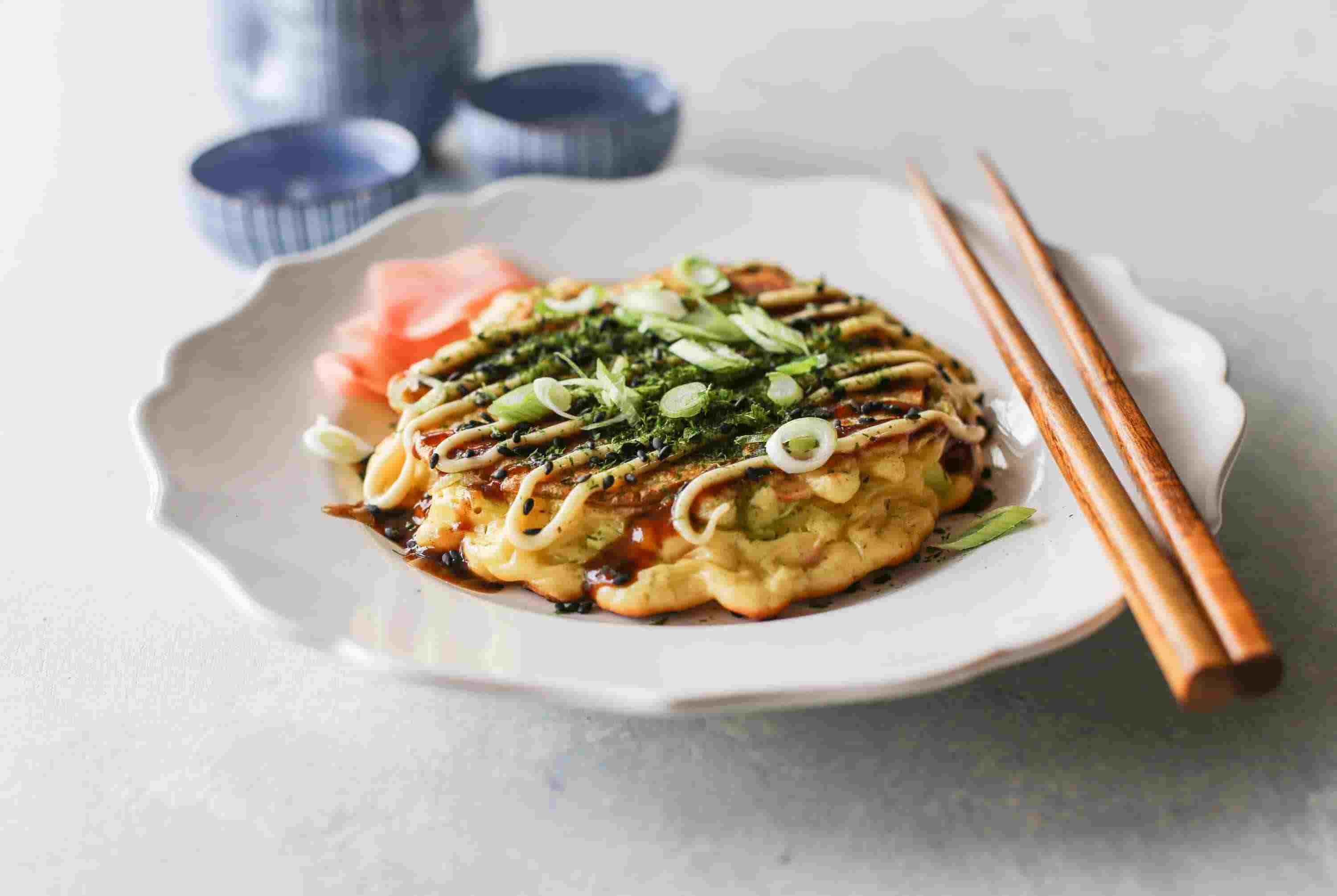 Japanske pandekager okonomiyaki solide morgenmadsideer
