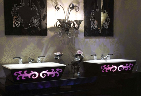 moderne håndvask baggrundsbelyst lilla arabesk