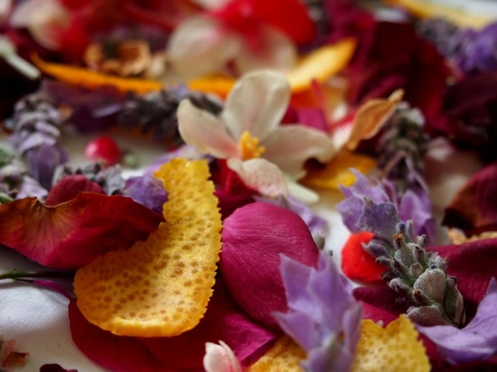 diy potpourri blomster tør lavendel citrusskal