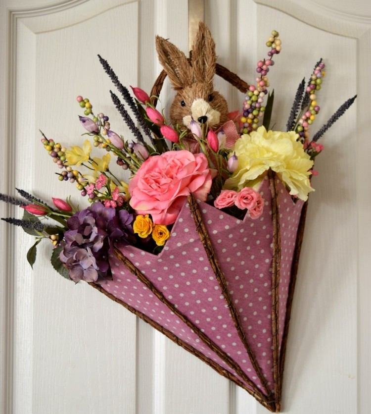 DIY dørdekoration forårsparaply med kunstige blomster