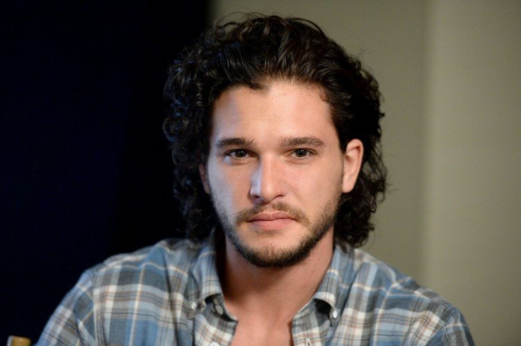 Frisure tendenser til mænd 2016/2017 mellemlangt krøllet hår-kit-harington