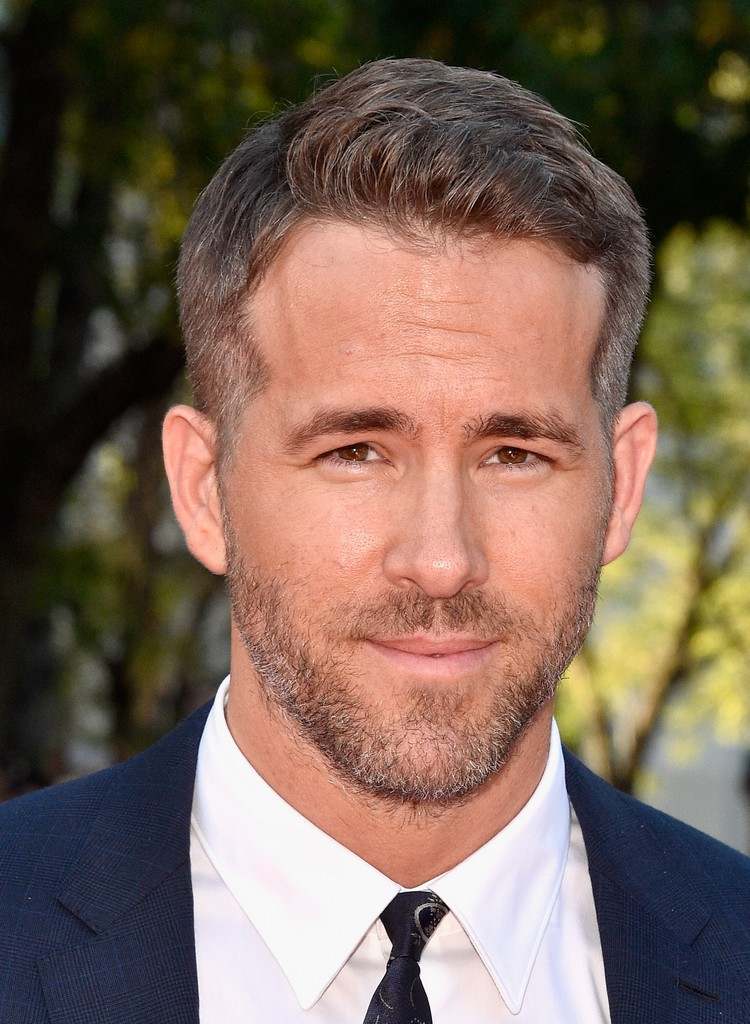 frisure-trends-mænd-kort-haircut-mænd-grå-hår-ryan-reynolds