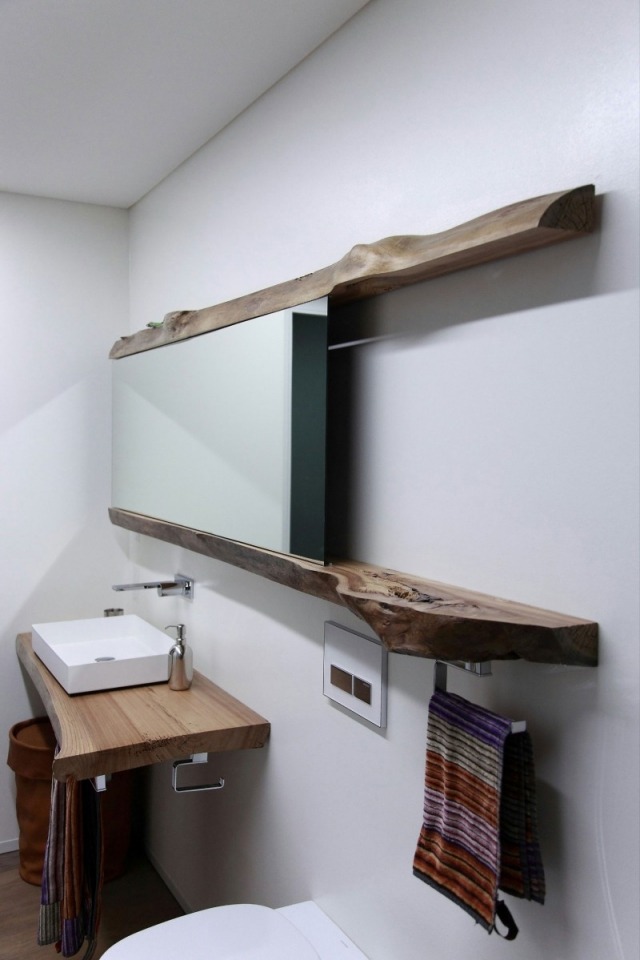 rustikt badeværelse design forfængelighed spejl træ gulvbrædder