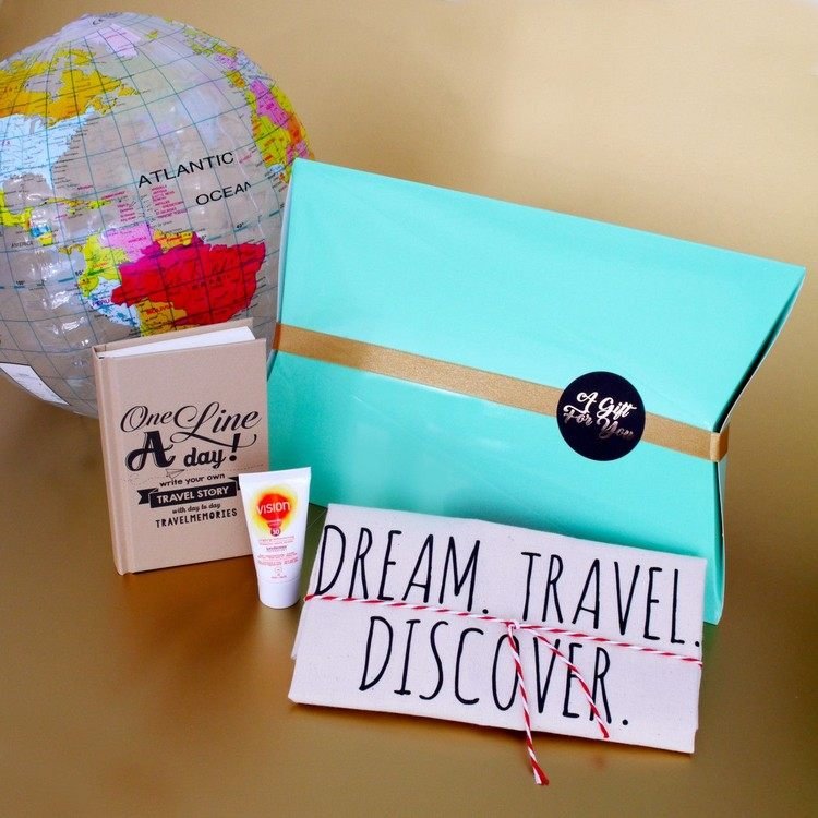 gaveindpakning rejsebevis tinker kreative ideer feriekupon lav dig selv globusbog solbeskyttelseskuvert
