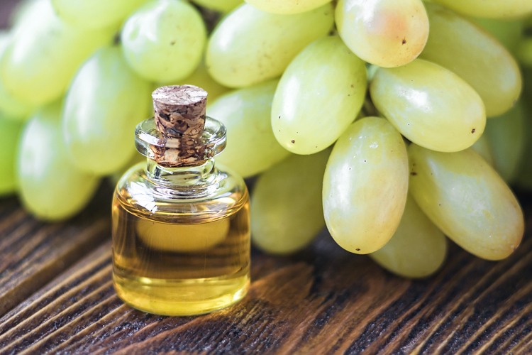 Tips til hudpleje grapeseed oil fedtet hud kombineret hud
