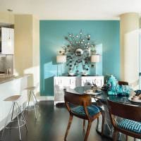 svetlá výzdoba bytu na modrej fotografii