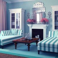 pôvodná výzdoba obývačky na modrej fotografii