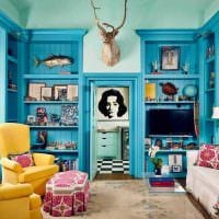 ľahký dizajn bytu v modrom farebnom obrázku