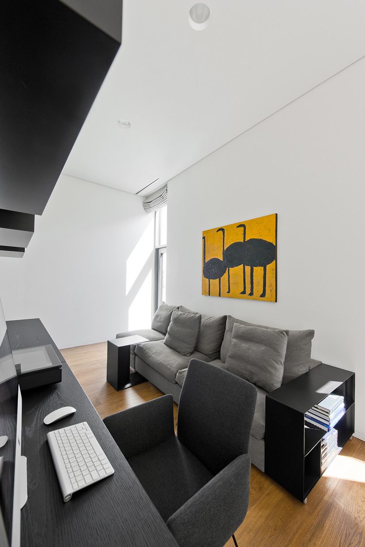 Hjemmekontor sofa med hylde vægmaleri Strauss Gul