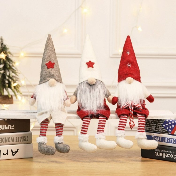 Kreative og fantasifulde nisser som skandinavisk julepynt