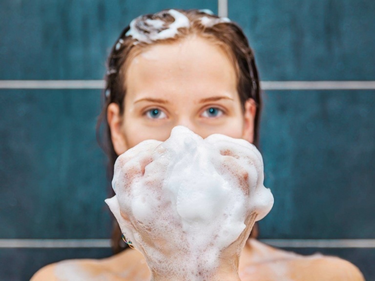 Vask hår uden shampoo Hjemmemedicin Bagepulver Zero Waste