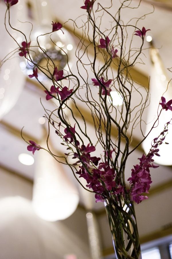 Elegant dekoration-efterårsbuket af blomstrere-lilla ideer-arrangement