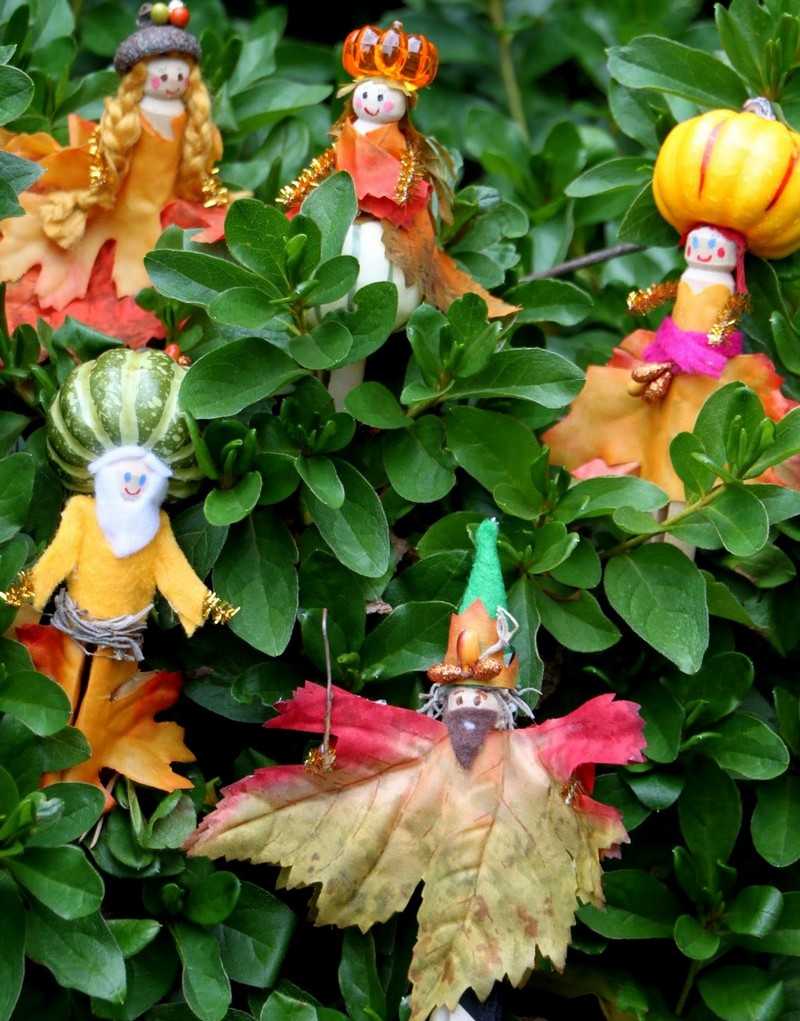 Efterårsdekoration-naturmaterialer-tinker-med-børn-efterårsblade-feer