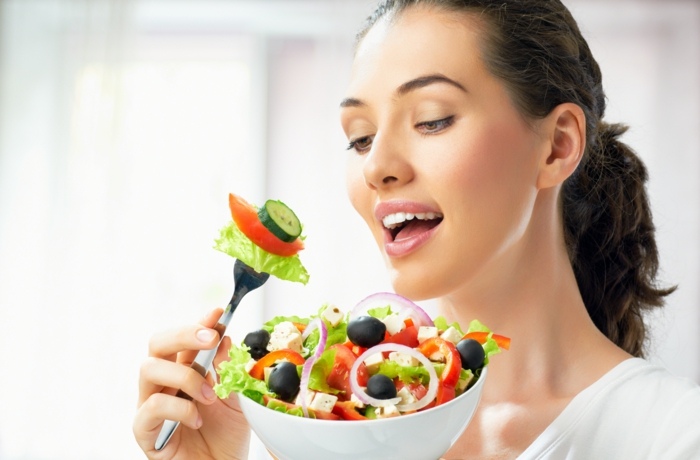 salat ernæring sunde tip spise vitaminer løg