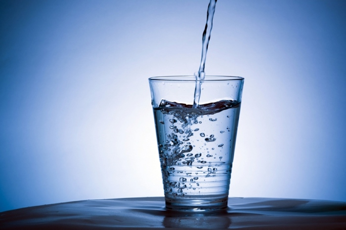 tips om ernæring drikke vand glas sundt