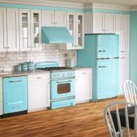 ثلاجة صغيرة في تصميم المطبخ في صورة ملونة زاهية