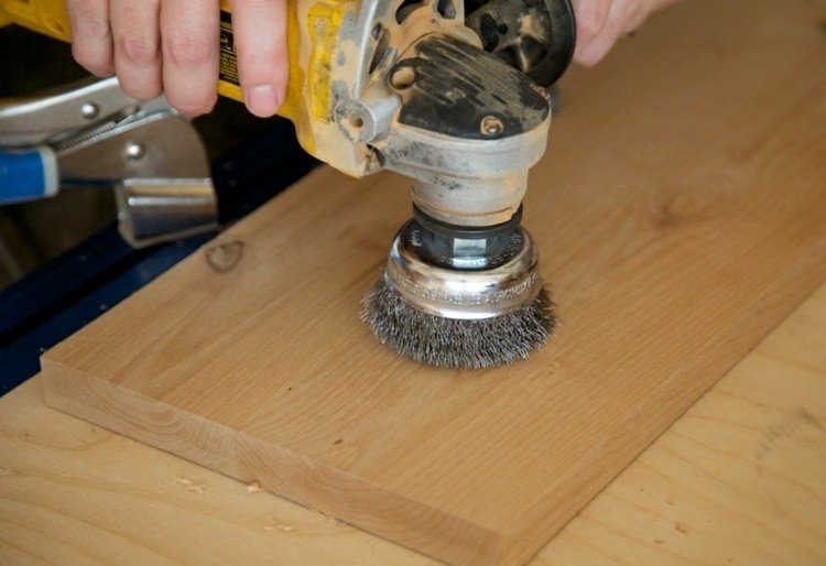 træ-ældning-kunstigt-værktøj-wire-børste-vedhæftet fil-træ-board-arbejdsrum