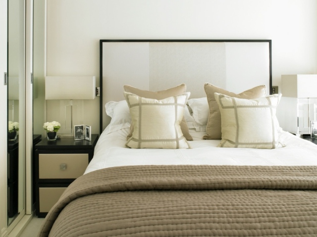 Dobbeltseng soveværelse ideer neutral beige brun farve