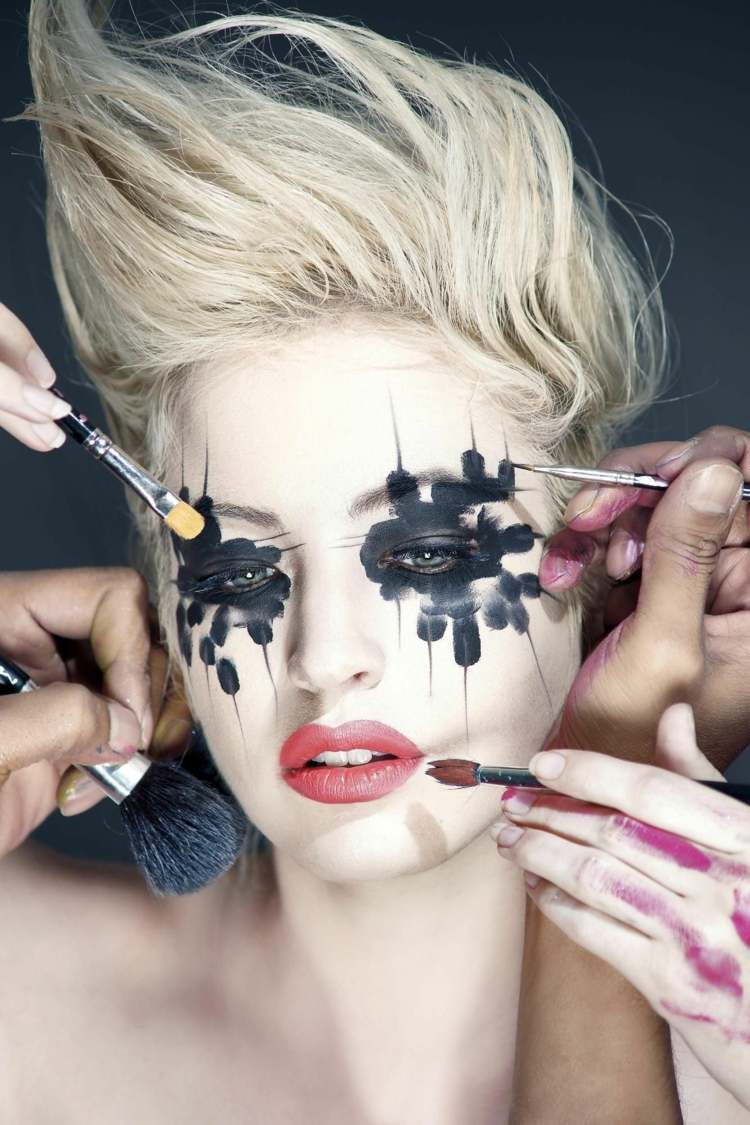 Ideer karneval make-up sort øjenskygge