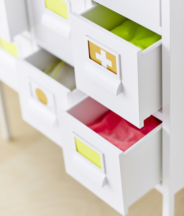 Ikea-online-katalog-skuffer-hvide-gule-modulære-møbler